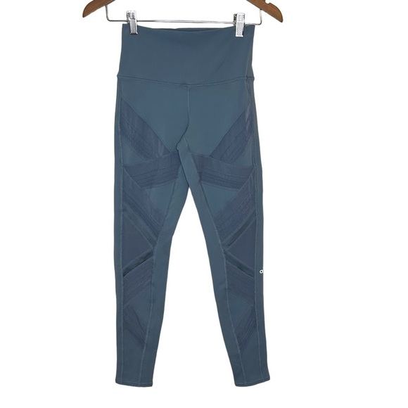 Alo Yoga Ultimate Mesh High Waist Moto Leggings - Picture 4 of 12